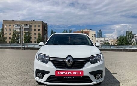 Renault Logan II, 2018 год, 1 080 000 рублей, 8 фотография