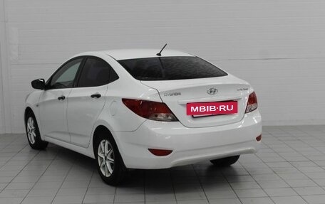 Hyundai Solaris II рестайлинг, 2013 год, 850 000 рублей, 7 фотография