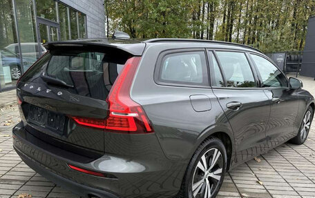 Volvo V60 II, 2020 год, 2 860 411 рублей, 3 фотография