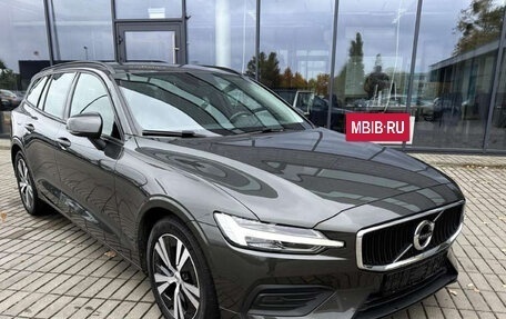 Volvo V60 II, 2020 год, 2 860 411 рублей, 2 фотография