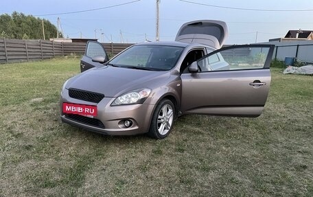 KIA cee'd I рестайлинг, 2008 год, 850 000 рублей, 10 фотография