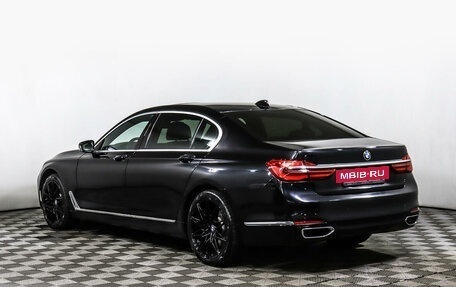 BMW 7 серия, 2017 год, 3 998 000 рублей, 7 фотография