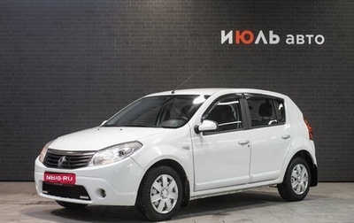 Renault Sandero I, 2013 год, 795 000 рублей, 1 фотография