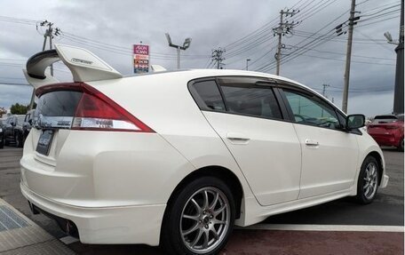 Honda Insight II рестайлинг, 2012 год, 750 900 рублей, 5 фотография