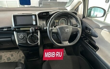 Toyota Wish II, 2011 год, 1 429 000 рублей, 15 фотография