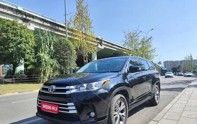 Toyota Highlander III, 2020 год, 2 720 000 рублей, 1 фотография