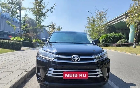 Toyota Highlander III, 2020 год, 2 720 000 рублей, 2 фотография