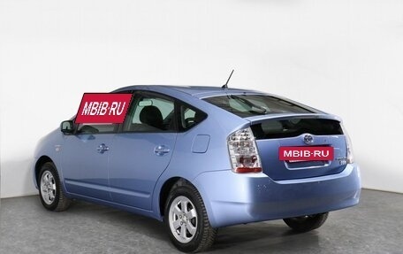 Toyota Prius, 2008 год, 1 029 000 рублей, 4 фотография