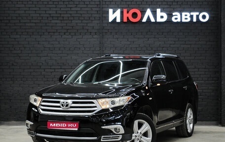 Toyota Highlander III, 2011 год, 2 400 000 рублей, 1 фотография