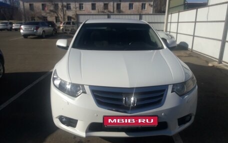 Honda Accord VIII рестайлинг, 2012 год, 1 800 000 рублей, 4 фотография