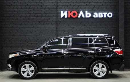 Toyota Highlander III, 2011 год, 2 400 000 рублей, 9 фотография