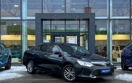 Toyota Camry, 2015 год, 2 295 000 рублей, 2 фотография