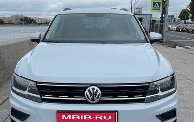 Volkswagen Tiguan II, 2018 год, 2 150 000 рублей, 1 фотография