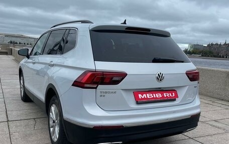 Volkswagen Tiguan II, 2018 год, 2 150 000 рублей, 4 фотография