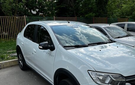 Renault Logan II, 2019 год, 1 099 000 рублей, 3 фотография