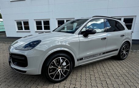 Porsche Cayenne III, 2020 год, 15 500 000 рублей, 2 фотография