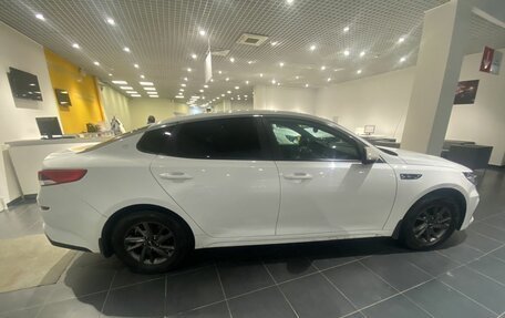 KIA Optima IV, 2019 год, 1 615 000 рублей, 4 фотография