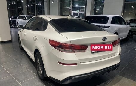 KIA Optima IV, 2019 год, 1 615 000 рублей, 8 фотография