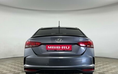 Hyundai Solaris II рестайлинг, 2021 год, 1 685 000 рублей, 5 фотография