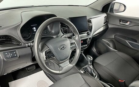 Hyundai Solaris II рестайлинг, 2021 год, 1 685 000 рублей, 11 фотография