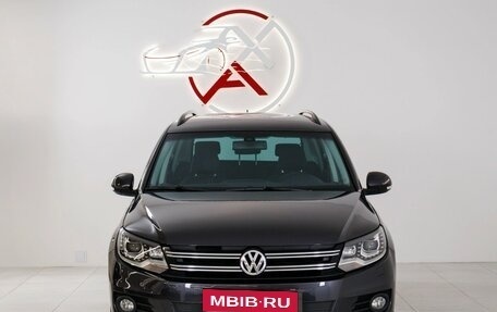 Volkswagen Tiguan I, 2015 год, 1 895 000 рублей, 2 фотография