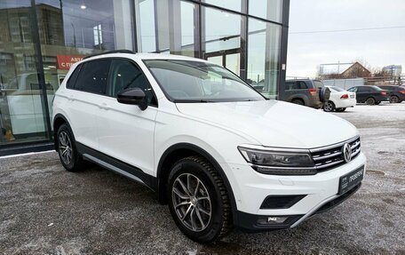 Volkswagen Tiguan II, 2020 год, 3 699 000 рублей, 3 фотография