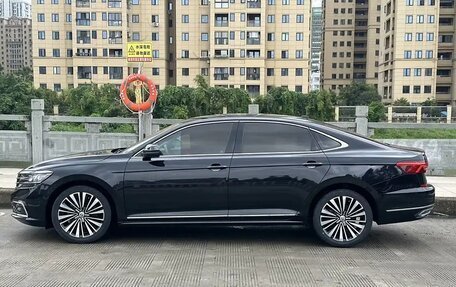 Volkswagen Passat B8 рестайлинг, 2021 год, 1 890 000 рублей, 5 фотография