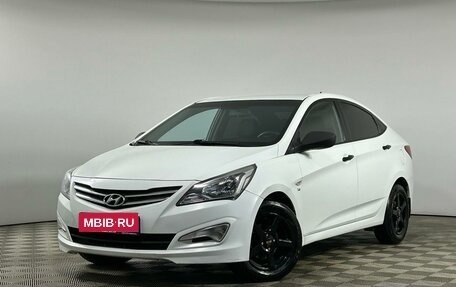 Hyundai Solaris II рестайлинг, 2015 год, 1 165 000 рублей, 1 фотография