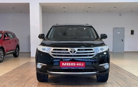 Toyota Highlander III, 2012 год, 2 290 000 рублей, 2 фотография