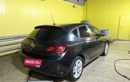 Opel Astra J, 2012 год, 700 000 рублей, 3 фотография