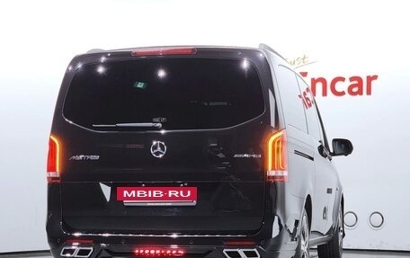 Mercedes-Benz V-Класс, 2016 год, 4 649 990 рублей, 4 фотография