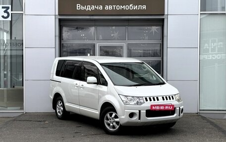 Mitsubishi Delica D:5 I, 2015 год, 1 985 000 рублей, 3 фотография