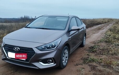 Hyundai Solaris II рестайлинг, 2019 год, 1 650 000 рублей, 2 фотография