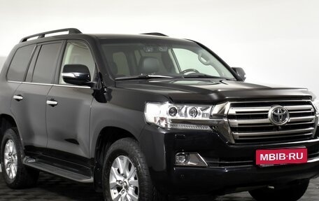 Toyota Land Cruiser 200, 2016 год, 6 175 000 рублей, 3 фотография