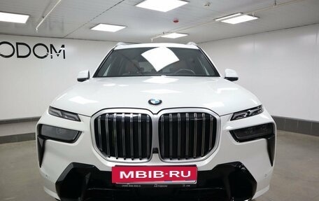 BMW X7, 2023 год, 15 500 000 рублей, 3 фотография