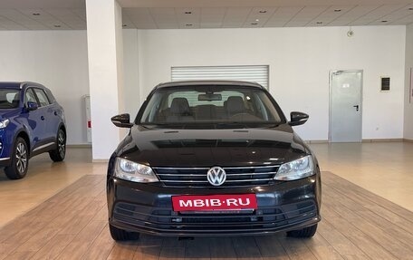 Volkswagen Jetta VI, 2016 год, 1 520 000 рублей, 2 фотография