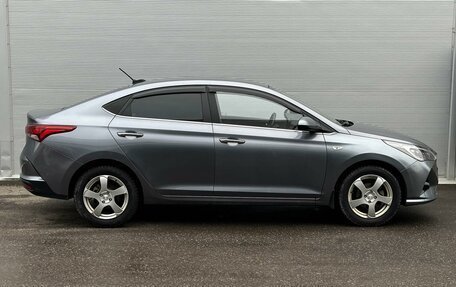 Hyundai Solaris II рестайлинг, 2020 год, 1 725 000 рублей, 5 фотография