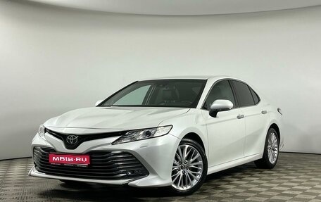 Toyota Camry, 2019 год, 3 385 000 рублей, 1 фотография