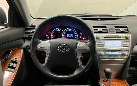 Toyota Camry, 2010 год, 1 050 000 рублей, 7 фотография