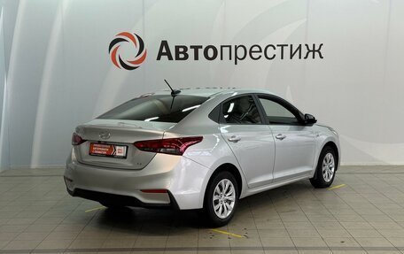 Hyundai Solaris II рестайлинг, 2019 год, 1 520 000 рублей, 5 фотография