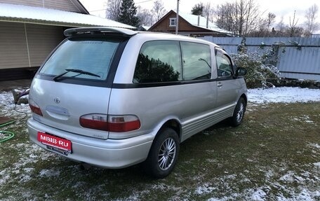 Toyota Estima III рестайлинг -2, 1999 год, 440 000 рублей, 23 фотография