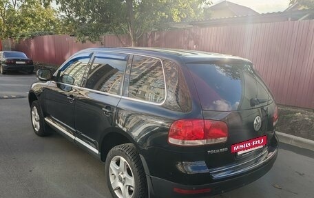 Volkswagen Touareg III, 2005 год, 900 000 рублей, 7 фотография