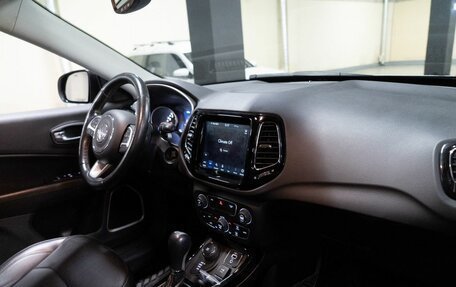 Jeep Compass II, 2019 год, 2 525 000 рублей, 11 фотография