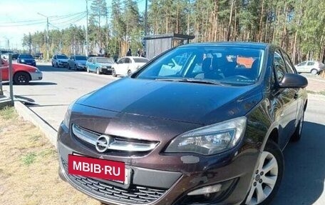 Opel Astra J, 2014 год, 850 000 рублей, 9 фотография