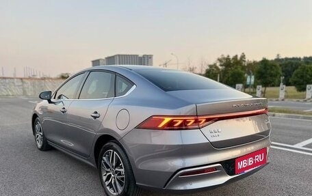 BYD Qin, 2021 год, 1 550 000 рублей, 5 фотография