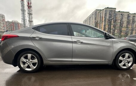 Hyundai Elantra V, 2012 год, 960 000 рублей, 8 фотография