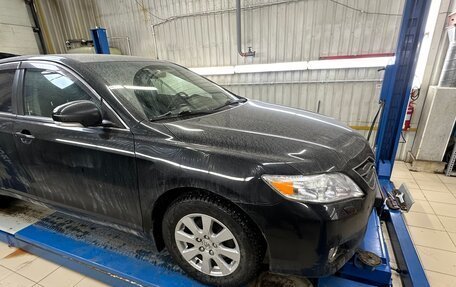 Toyota Camry, 2010 год, 1 200 000 рублей, 7 фотография