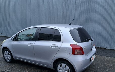 Toyota Vitz, 2007 год, 700 000 рублей, 3 фотография