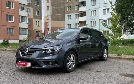 Renault Megane IV, 2018 год, 1 420 000 рублей, 2 фотография