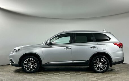 Mitsubishi Outlander III рестайлинг 3, 2016 год, 2 025 000 рублей, 3 фотография